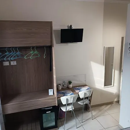 住宿加早餐酒店 Amistanza 巴勒莫