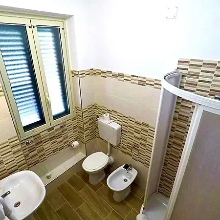 Amistanza Bed & Breakfast 4*